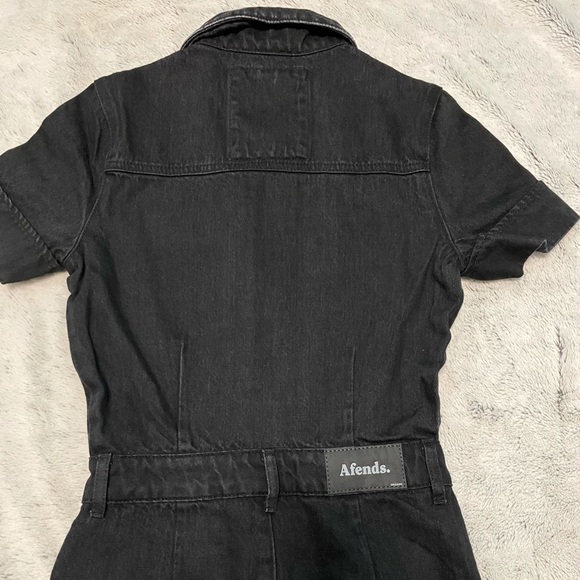 Trendy Afends 💯% organic cotton denim jumpsuit - Picture 8 of 16